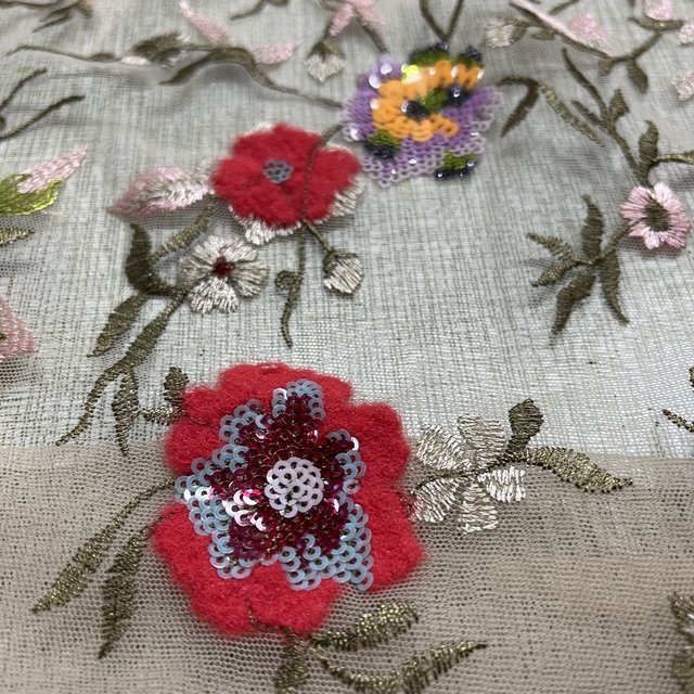 cute solid yarn floral pattern embroidery sequin tulle lace fabrics for dress
