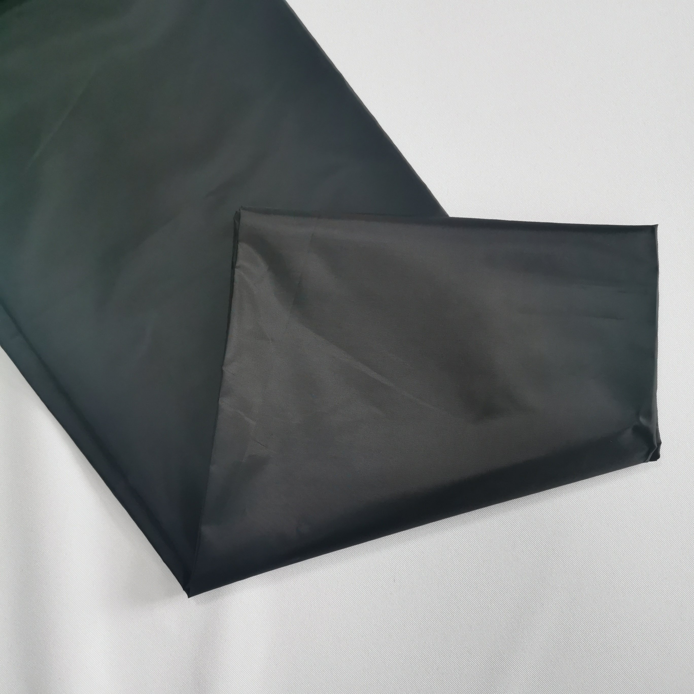 Factory direct supply Low Price 190T 210T 230 100% Fabric Polyester Taffeta with PA Silver White Coated Woven Plain Dyed