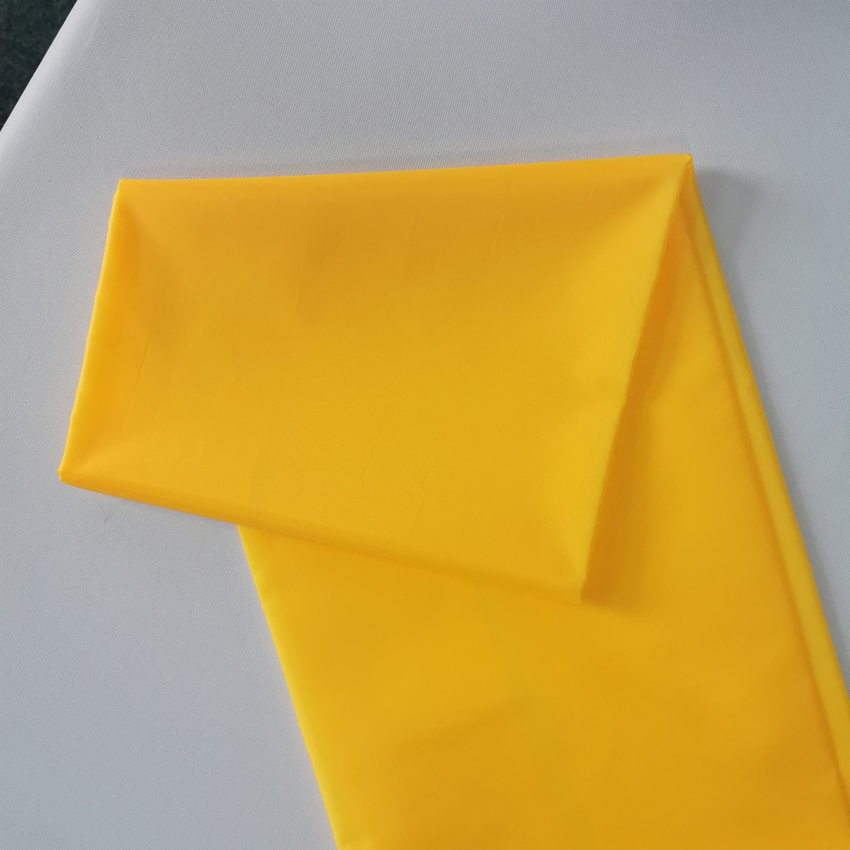 Factory direct supply Low Price 190T 210T 230 100% Fabric Polyester Taffeta with PA Silver White Coated Woven Plain Dyed