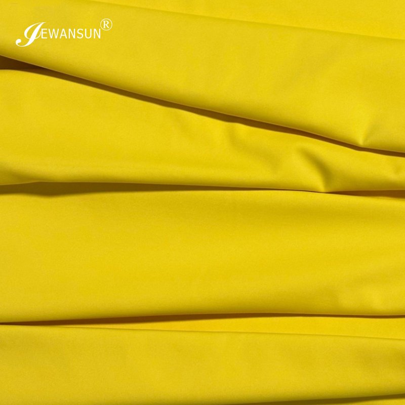 The naked feel is skin-friendlyelastic fabric Nylon spandex76% nylon 24% spandexelastic fabricKnitted yoga exercise fabric