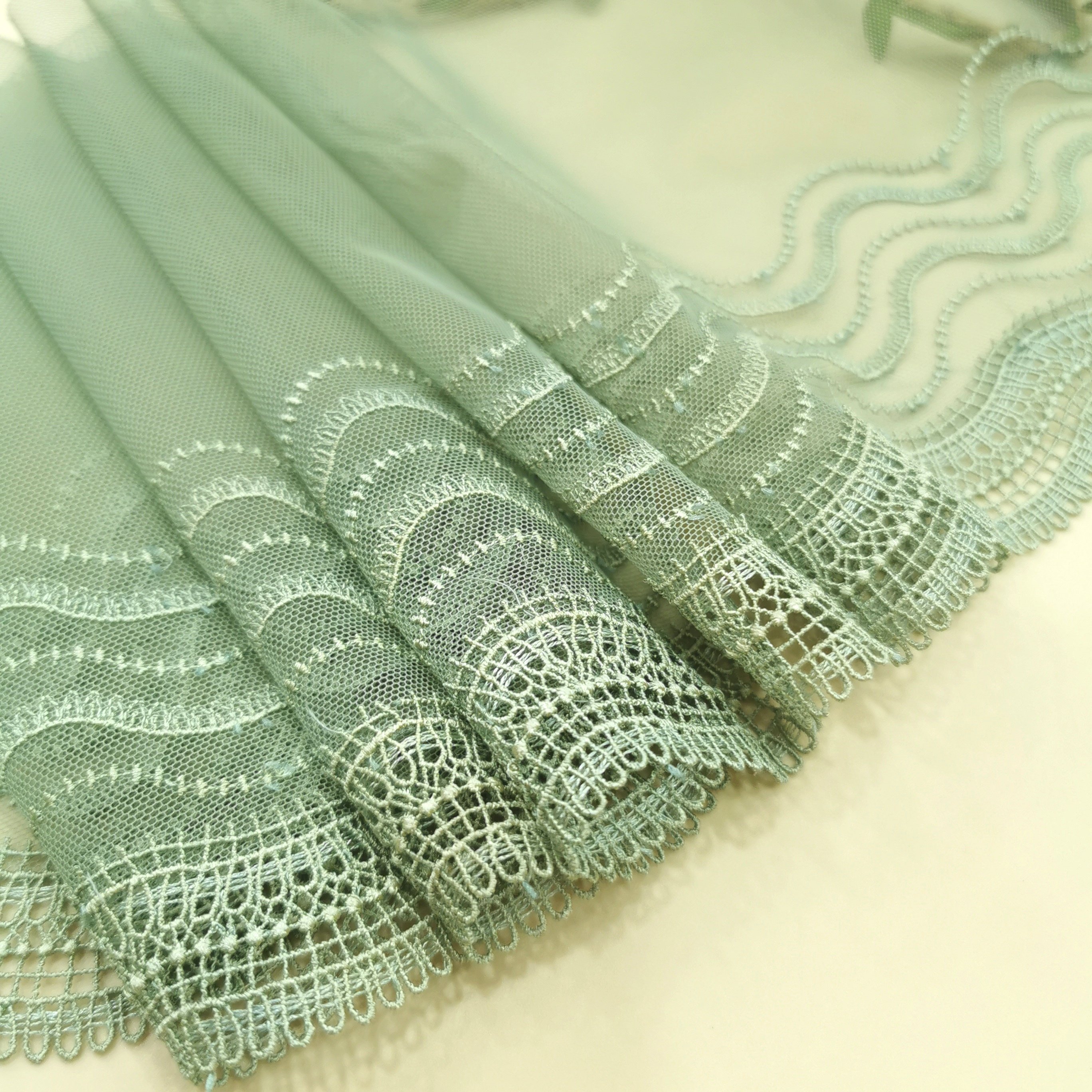 Wholesale Factory chantilly Garment Underwear accessories Shiny Embroidery Tulle Lace Trim Mesh Lace trim