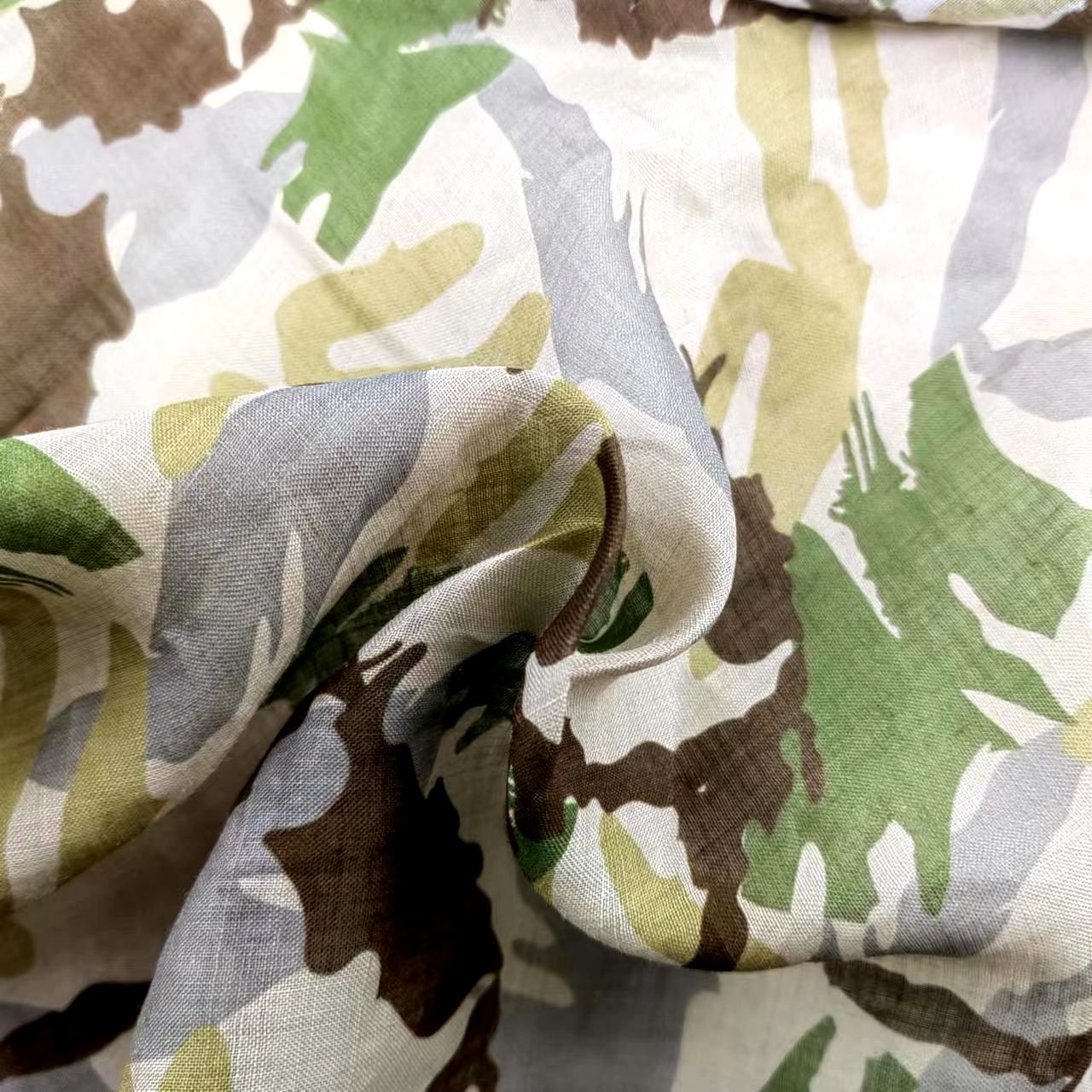 NEW Arrival soft camouflage pattern 100% ramie linen print fabric for garment