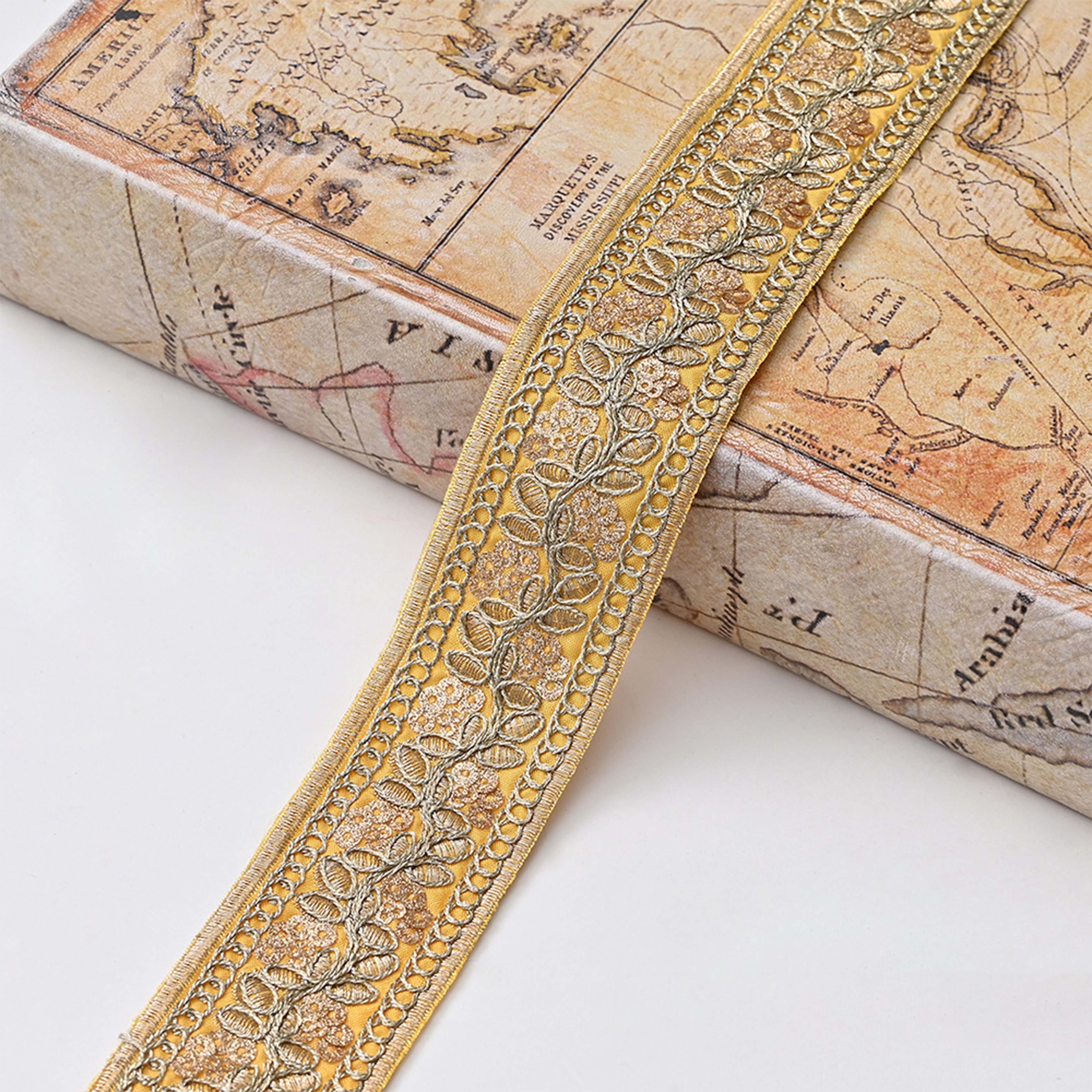 Wholesale Golden 4.2cm Ethnic Lace 100%Polyester Sequins Embroidery Curtain Lace Decorative Lace For Women's Dresses