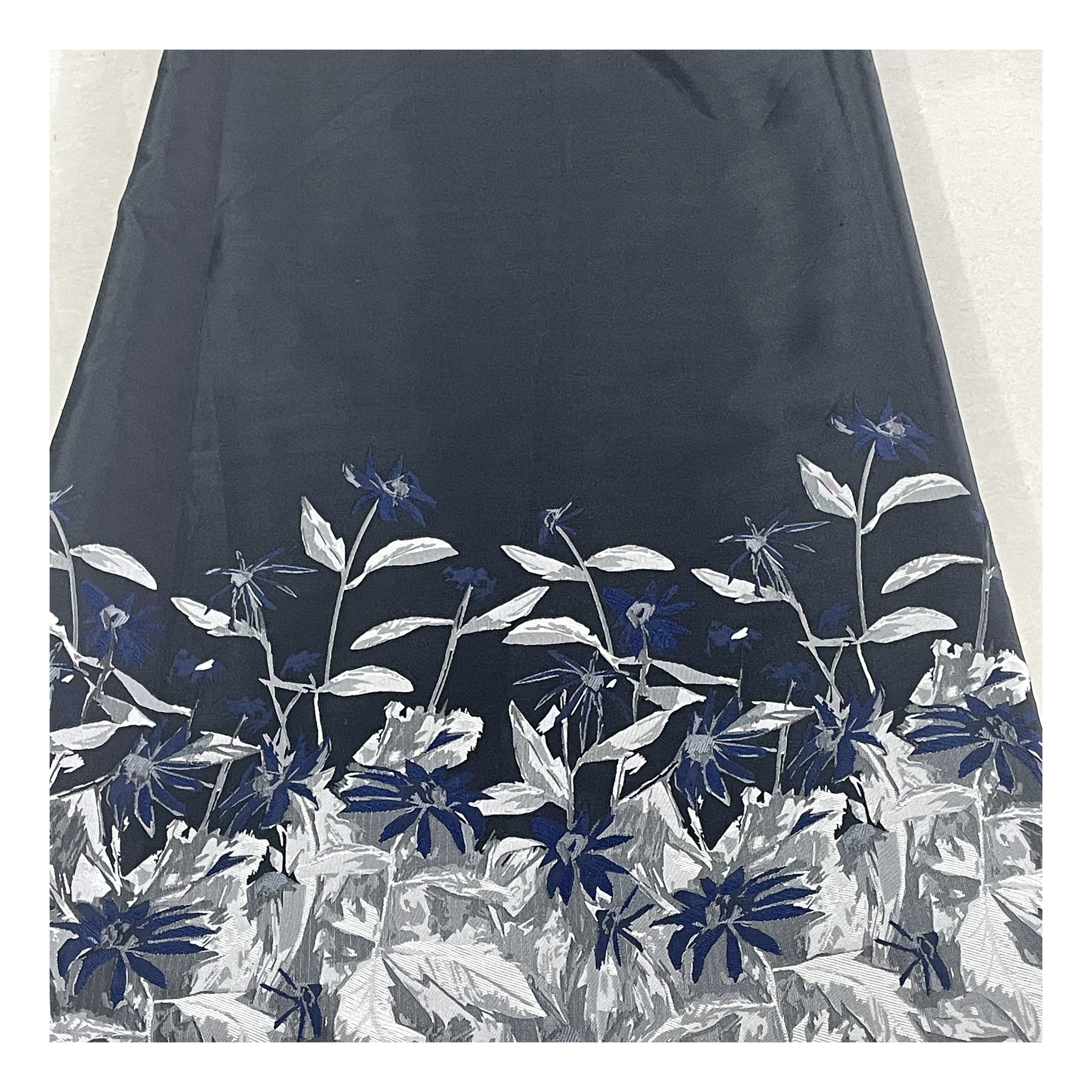 High Quality New Fashion Yarn-dyed Position Flower Woven Abaya Jacquard fabric Luxury Jacquard fabric Brocade fabric For Garment