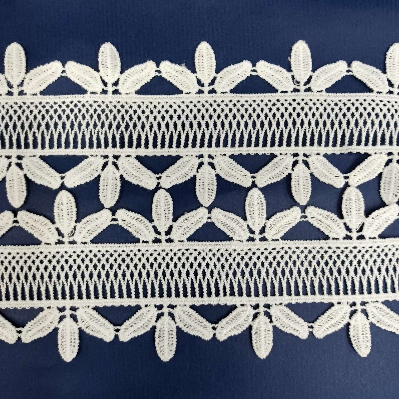 Hot sale leaf design cotton crochet lace trim