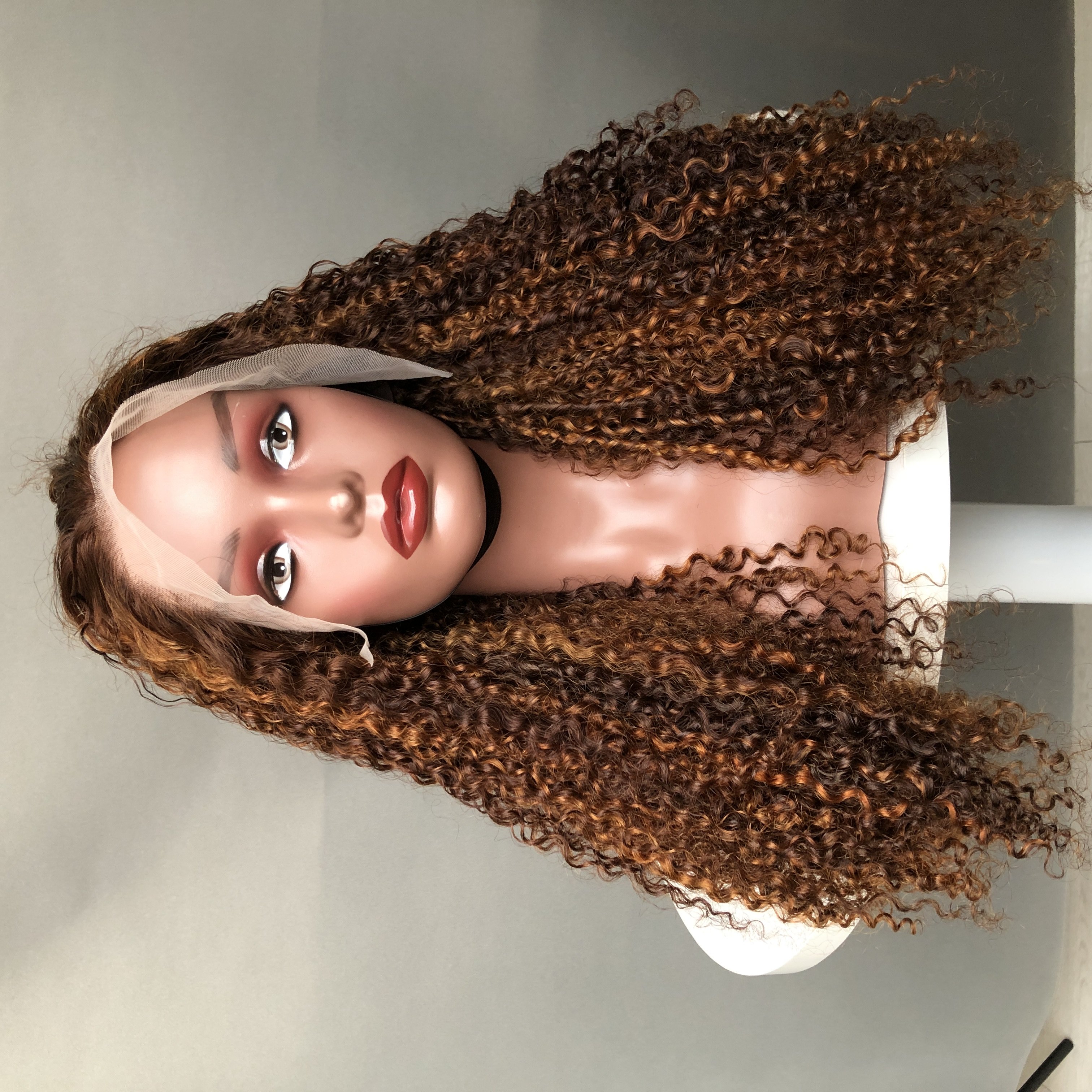 High End Super Double Drawn 350% Density Lace Frontal Wigs Pixie Curly Wig Black Women Long Length Transparent Lace Swiss Lace