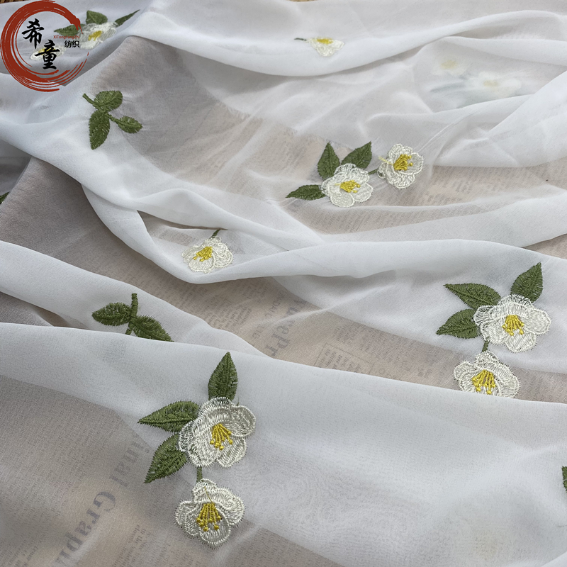New design wholesale lightweight breathable embroidered chiffon elegant fabric suitable for women's summer wearing