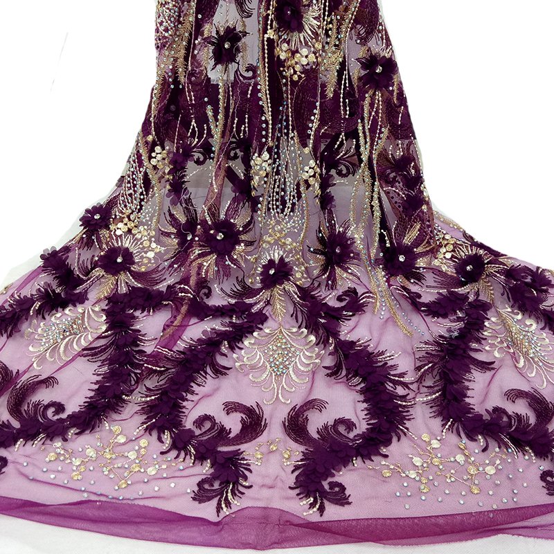 Wholesale Low MOQ Luxury Floral Beaded Lace Fabric Heavy 3D Lace Embroidery Lace Fabric