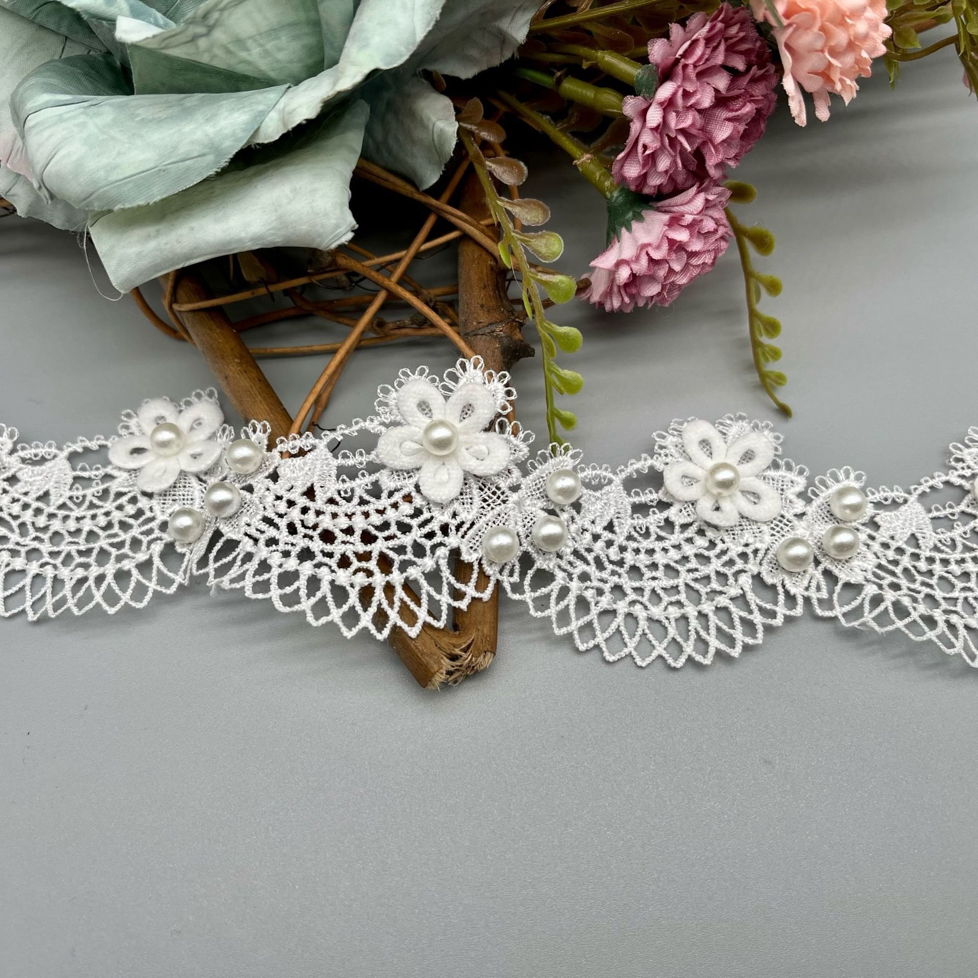 Polyester Water Soluble fluffy Flower lace Ribbon Exquisite 3 d handmade beaded pearl lace trim bar code for kids wedding dress
