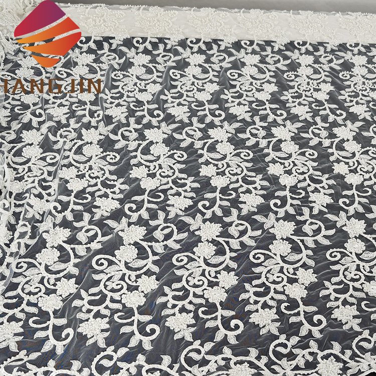 Elegant Hand Made 3D Floral Lace Fabric White Luxury Beaded Lace Embroidery For Wedding Dress