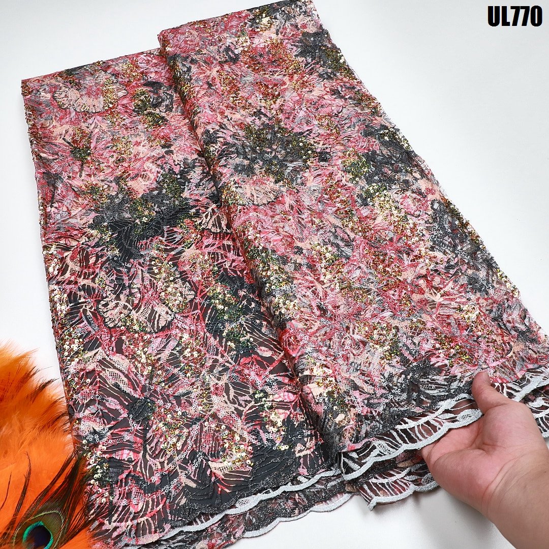 New fashion fabric african french lace embroidery fabric net sequin mesh fabric bridal wedding dress tulle lace women clothing