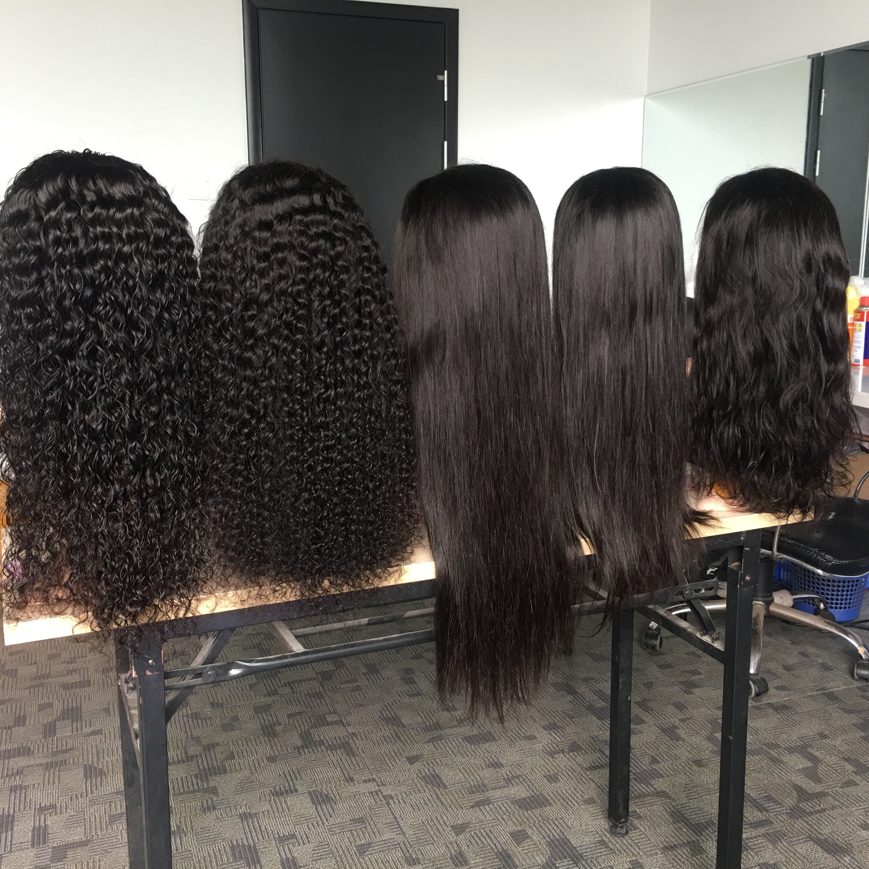 Hot Beauty 13x4 Lace Frontal Brazilian Wholesale Cheap Wig Deep Curly Raw Virgin Cuticle Aligned Human Hair Wigs