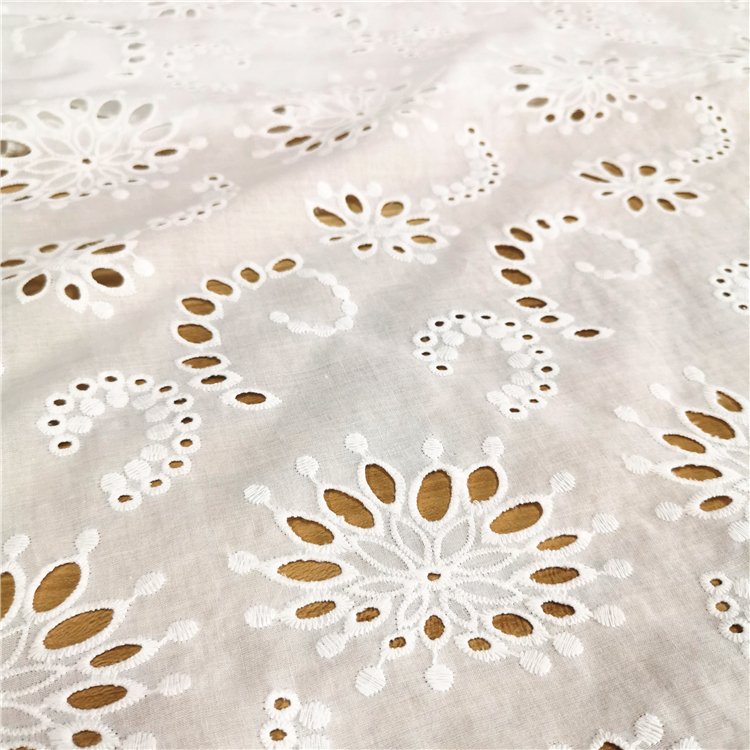 Hot selling low price leftover cotton embroidery fabric in stock lot for women and baby clothing