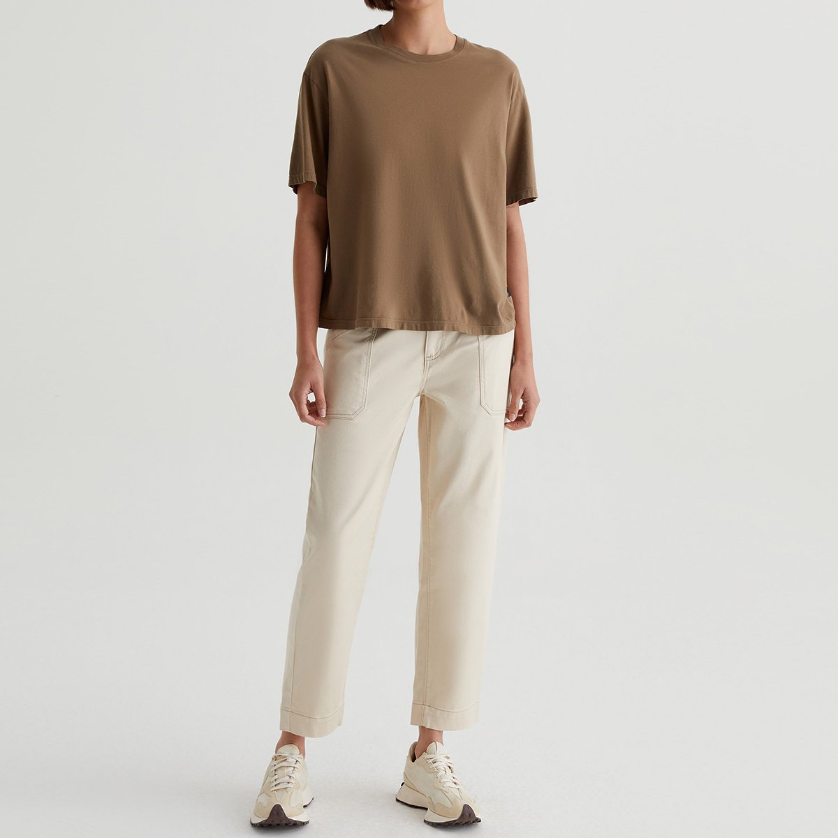 OEM/ODM Custom Classic Neutral Shade Women's Relaxed Slouchy Crewneck Tee - 100% Cotton Light Jersey, S&Z-Twist Yarns