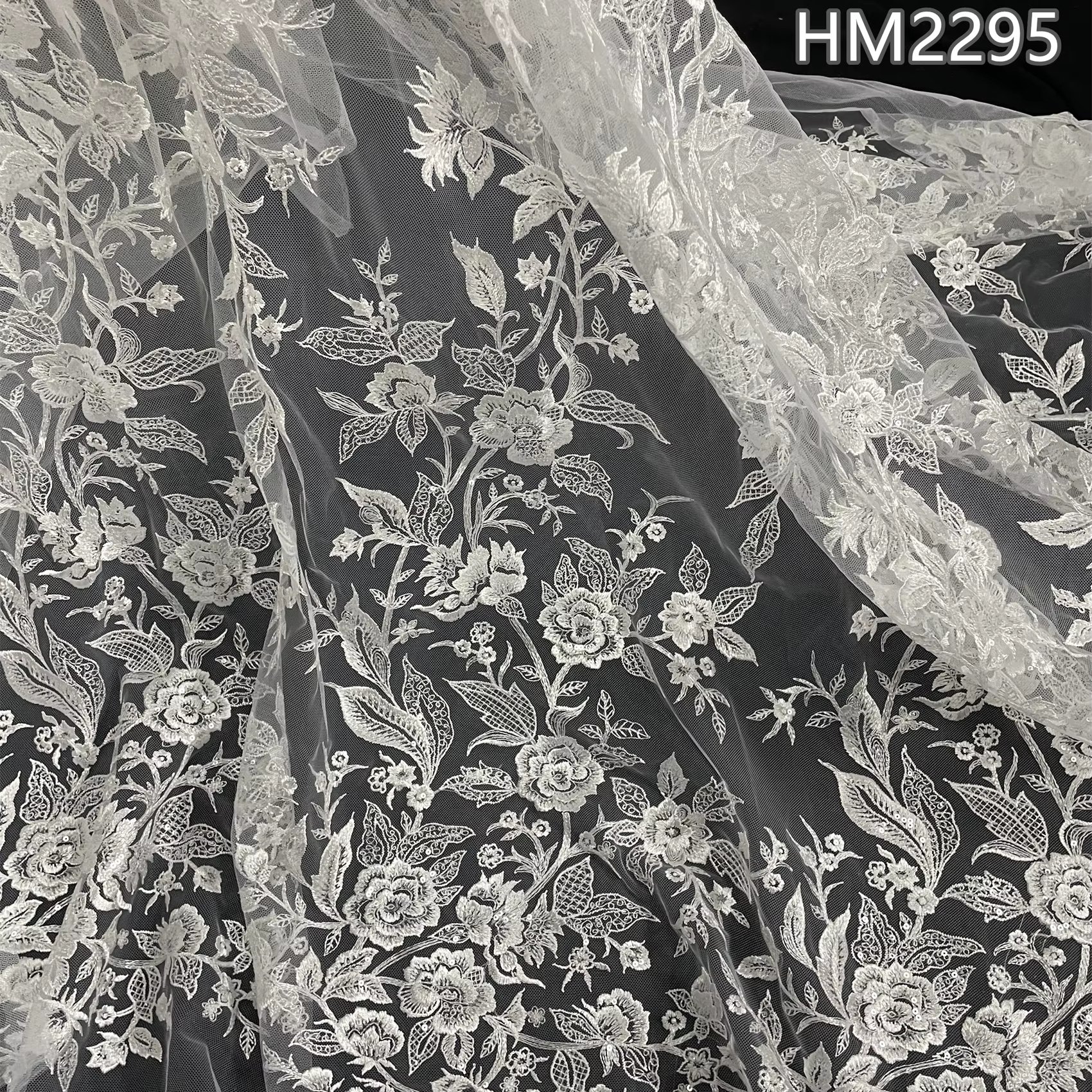 White Floral Design Tulle Embroidery Fabrics with Sequins Lace Mesh Fabric for Wedding Dress and Garment