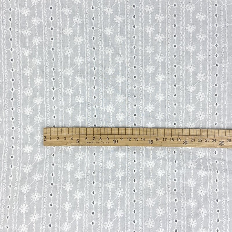 New beautiful wholesale high quality custom color design 100 cotton 3d embroidery flower lace fabric for dress