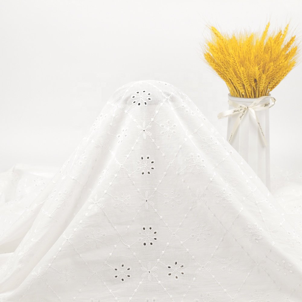 2023 hot sale good price embroidery fabric eyelet fabric cotton embroidery lace fabric for Casual Dress