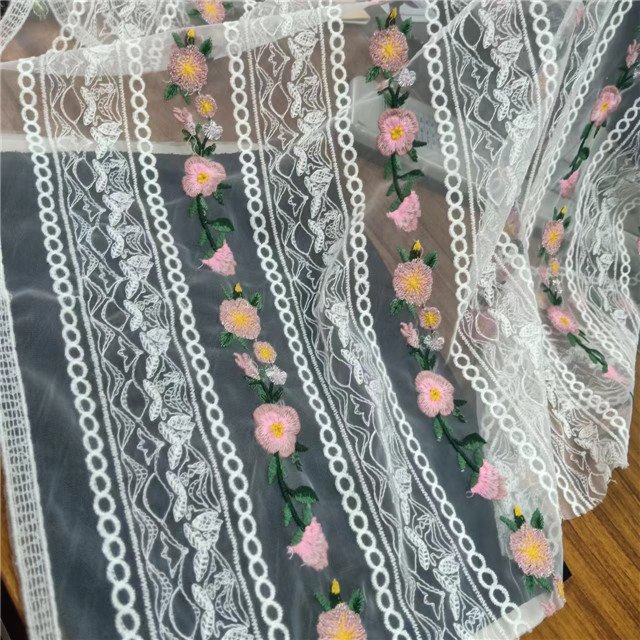 Polyester/nylon fabric, flower embroidery, can be used for clothing and fashion, breathable and multi-color custom-made