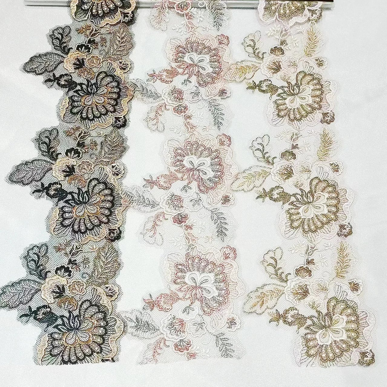 2024 New Design Embroidery Lace Guipure Flower Polyester Luxury Mesh Lace for Women Garment Accessories