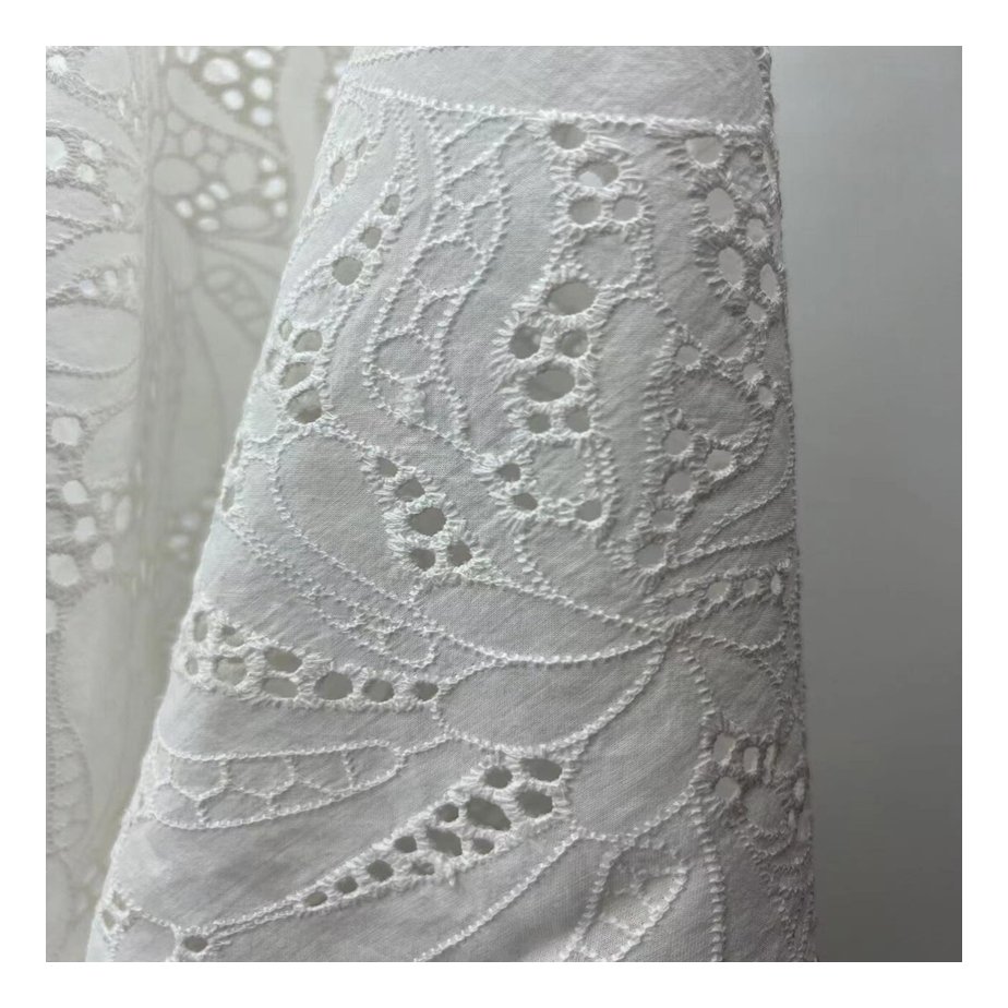 High Quality Custom Water Soluble Lace 100% Cotton Eyelet Fabric Embroidered Cloth Cotton Embroidery Fabric For Dress