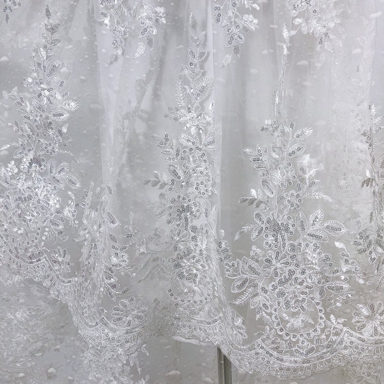 K1029 Luxury Embroidered Wedding Dress Lace Fabric 125cm Full with Mesh Sequins High Quality for Clothing Decoration