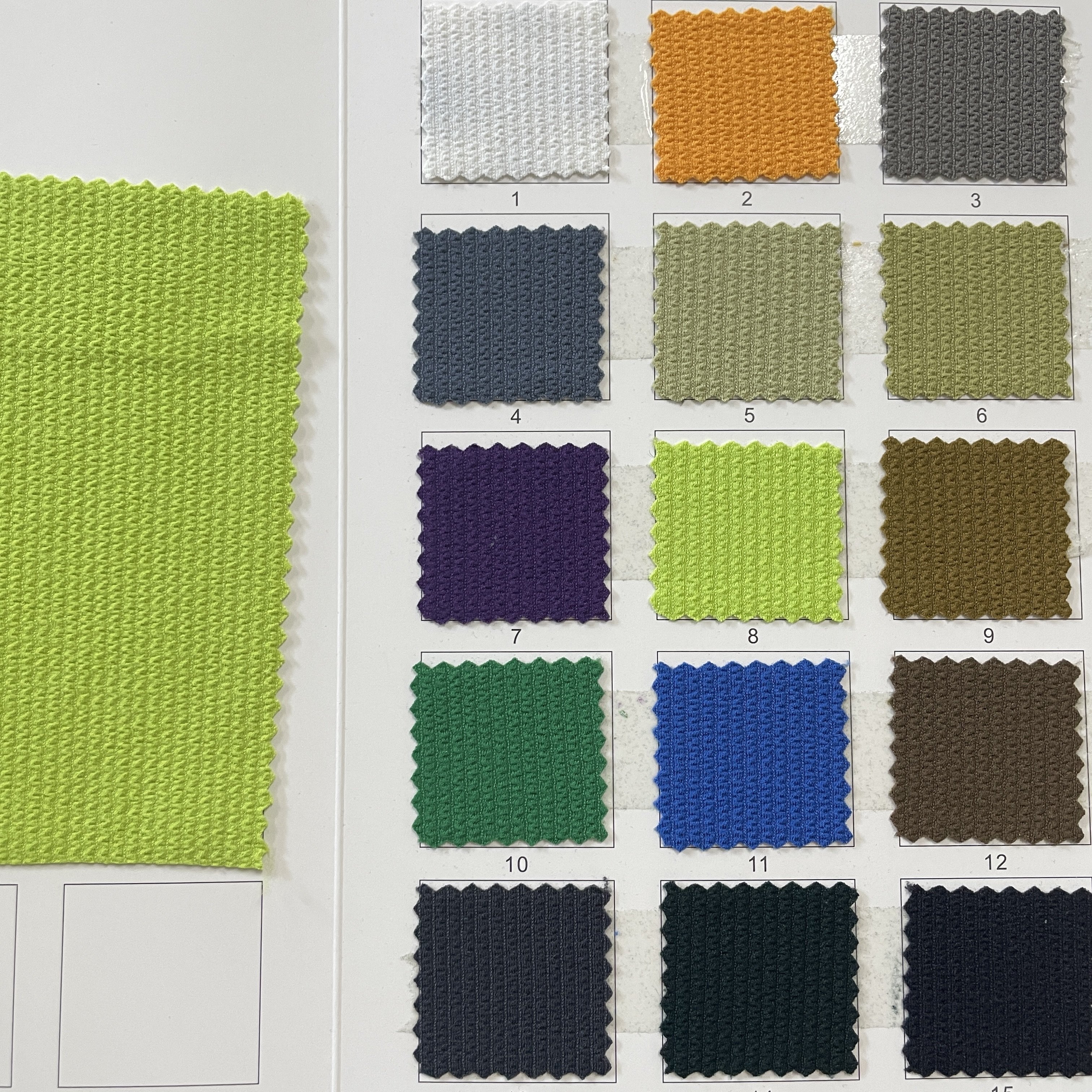 Latest 240g stretch knitted 95% polyester 5% spandex jacquard fabric for clothing
