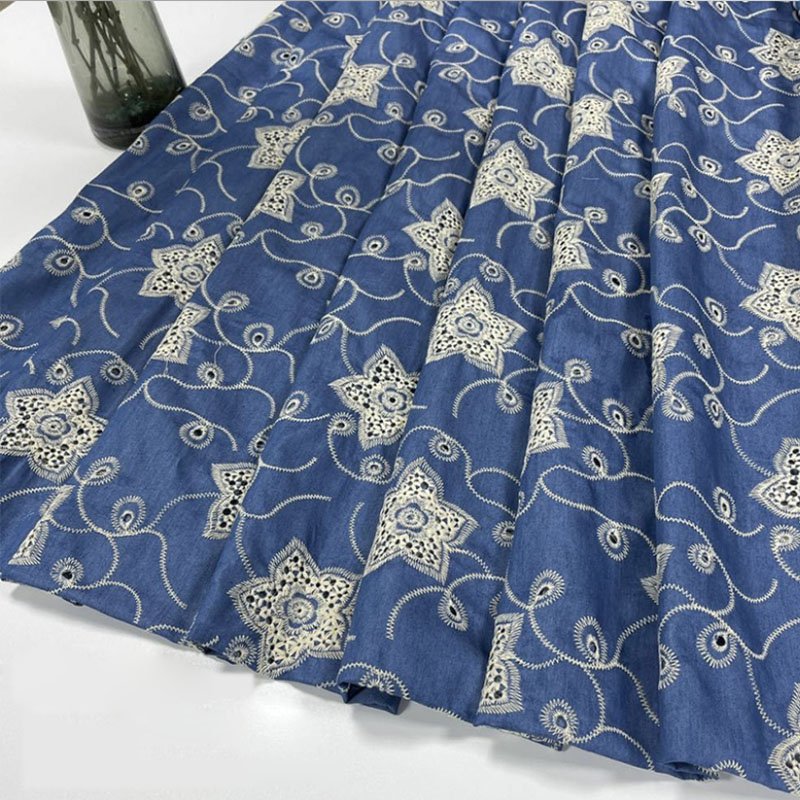 2021 New Fashion Embroidery fabric Wholesale Cheap Denim Jean Fabric For Garment And Denim Fabric Jeans