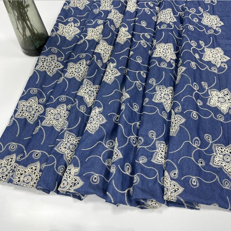 2021 New Fashion Embroidery fabric Wholesale Cheap Denim Jean Fabric For Garment And Denim Fabric Jeans