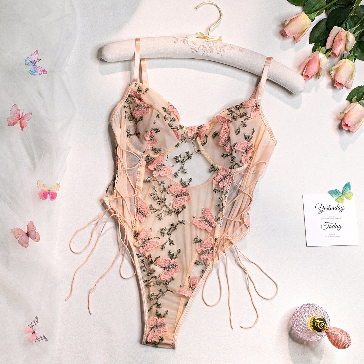 Girls Lace Underwear Erotic Lingerie Hot Sexy Butterfly Embroidery Slim-Fit Sexy One-Piece Women Lingerie