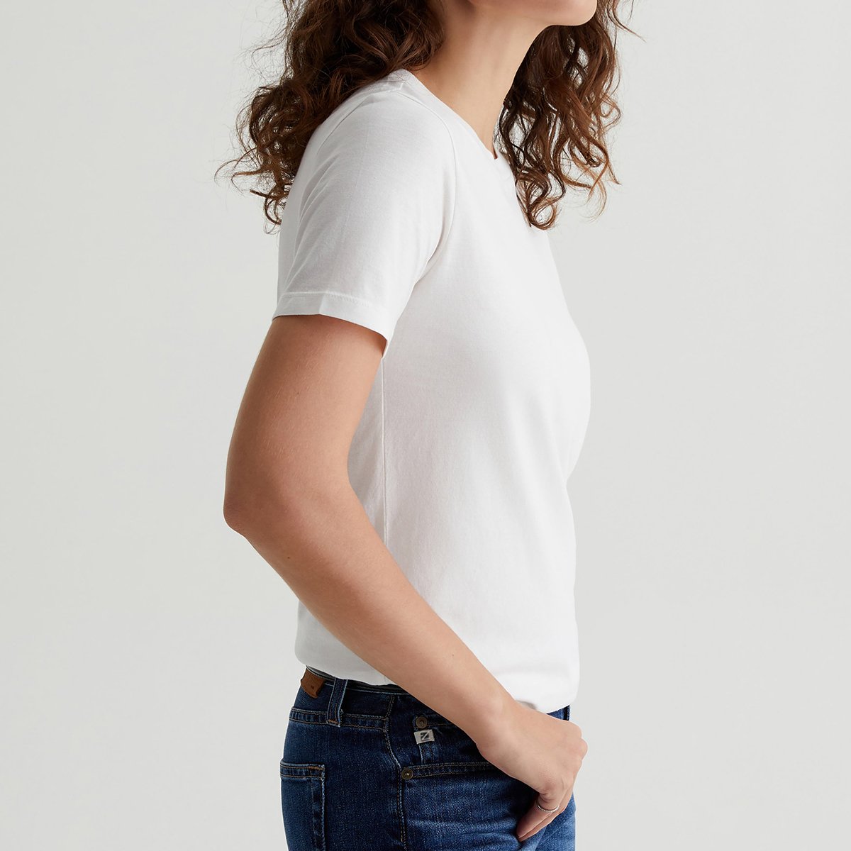 OEM/ODM Custom Ivory Women's Classic Crew Neck Tee - 1X1 Rib Neckband, Premium Knit, 100% Cotton, S&Z-Twist Yarns
