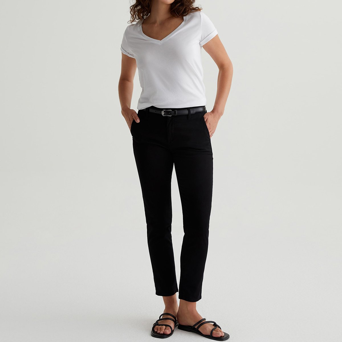 OEM/ODM Custom White Women's Premium V-Neck Tee - Soft Comfort Knit, Ribbed Neckband, 100% Cotton, Durable Twist Yarns
