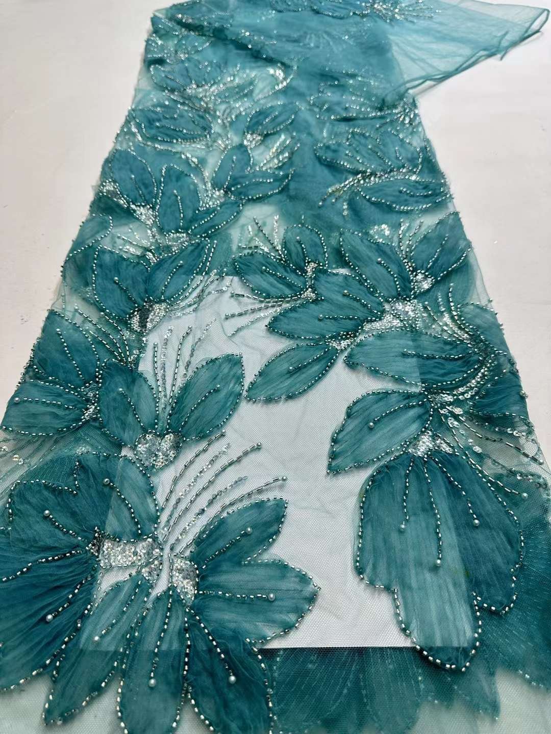 Elegant 3d embroidery sequins beaded lace