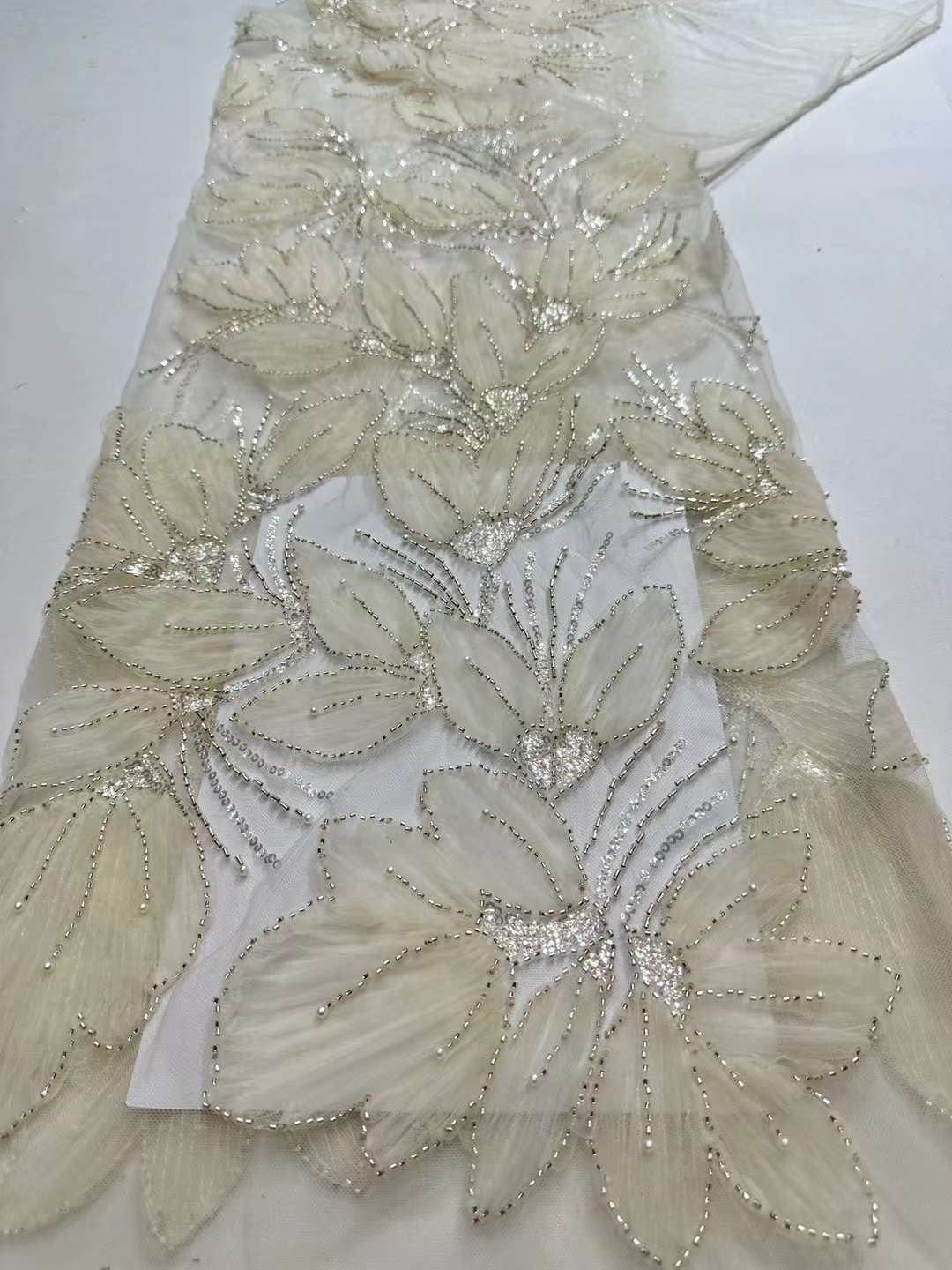 Elegant 3d embroidery sequins beaded lace