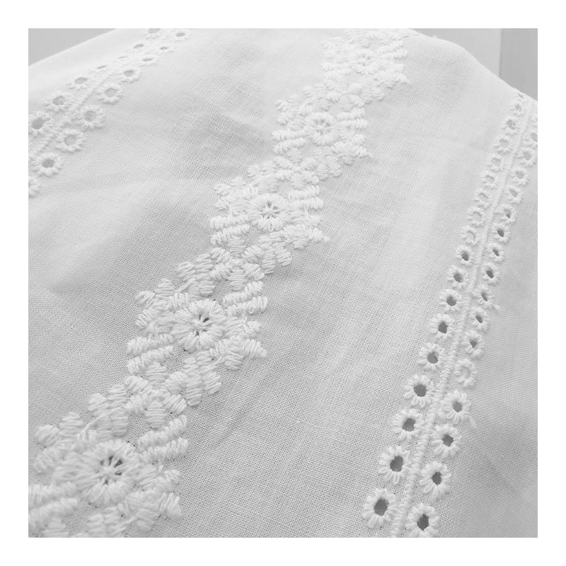 Factory Sale Exquisite Eyelet Design Eyelet Lace Fabric Pure Cotton Hollow Out Lace Embroidery Fabric