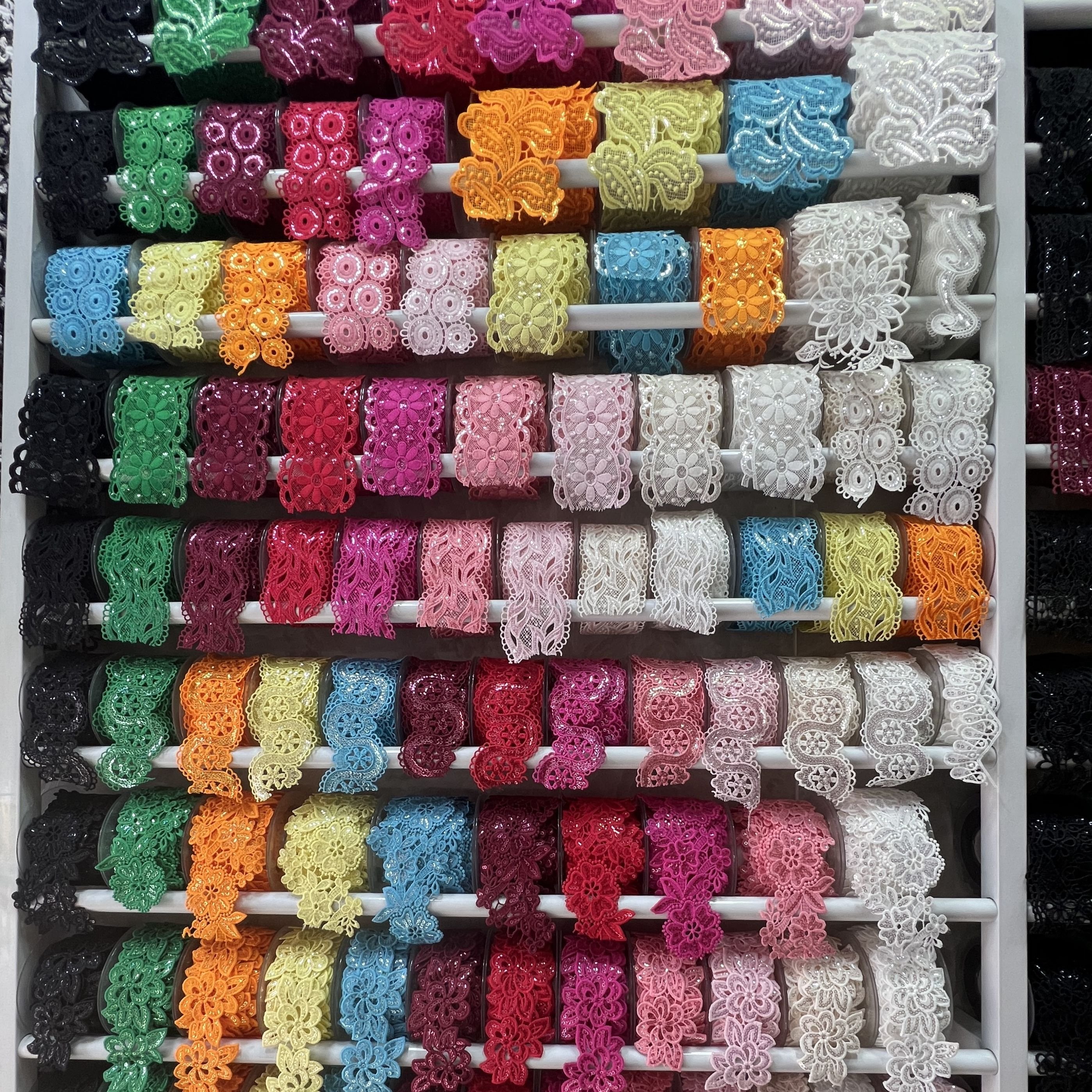 Trimming Water Soluble Embroidery Lace Trim in Stock for Garment Accessories China Manufacturer Wholesale High Quality Lace