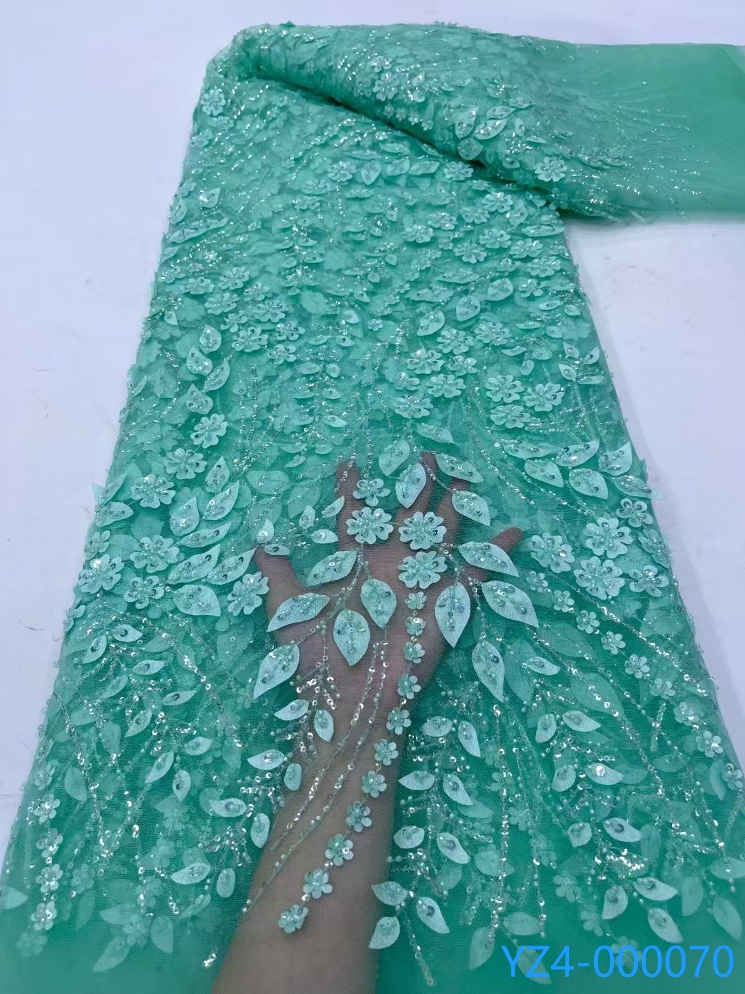 Wholesale Price Beaded Lace Fabrics Luxury Lace Fabrics For Women African Luxury Bridal Lace Fully Sequins Fabric