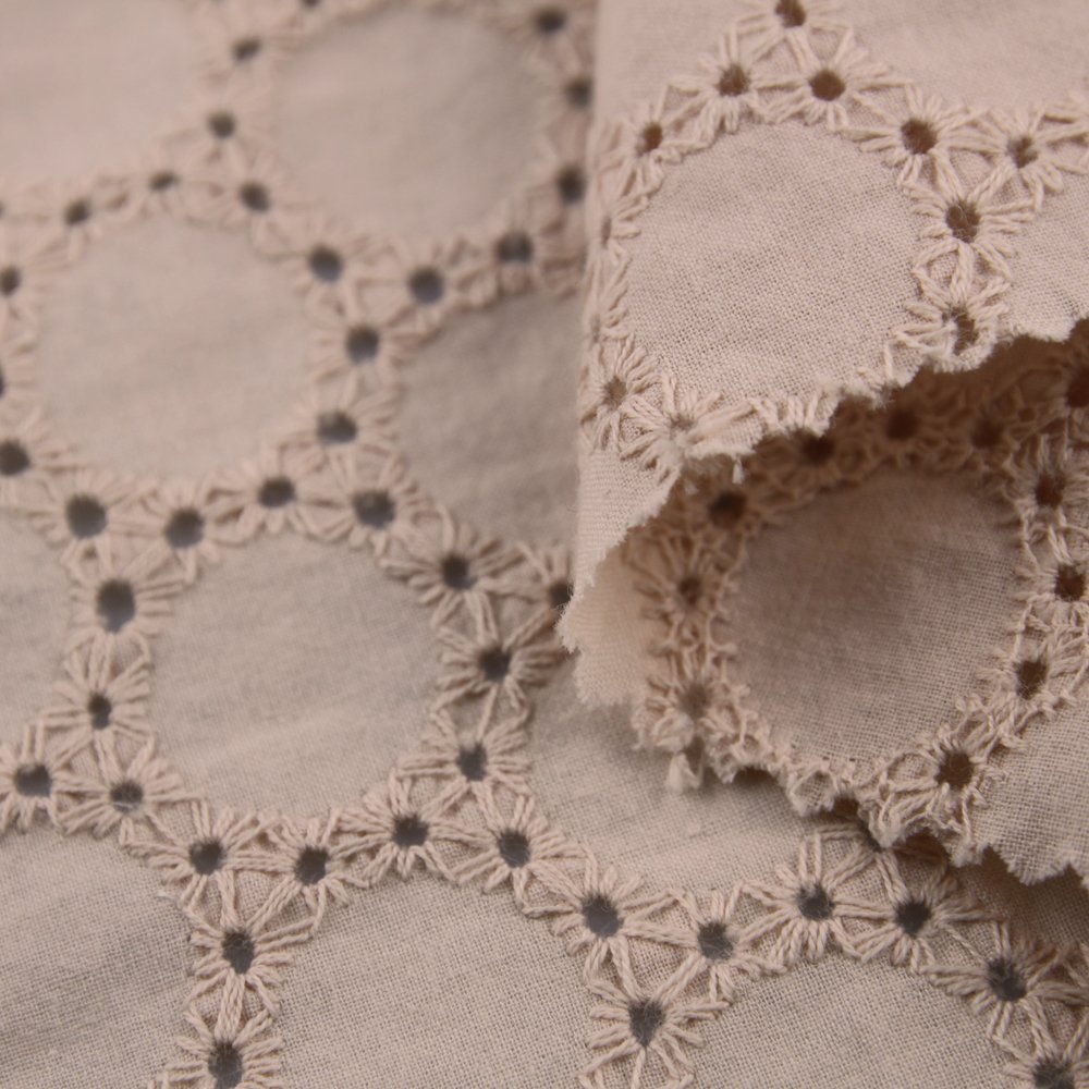 Exquisite Pure 100% Cotton Beautiful Embroidery Fabric Home Decor Cloth Dressing Garment Partysu Style Fabric
