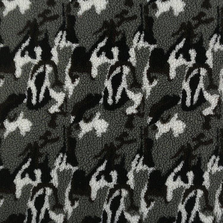 Custom design 100% polyester 550gsm printed thicken camouflage plaid jacquard lamb sherpa fleece fabric for autumn winter