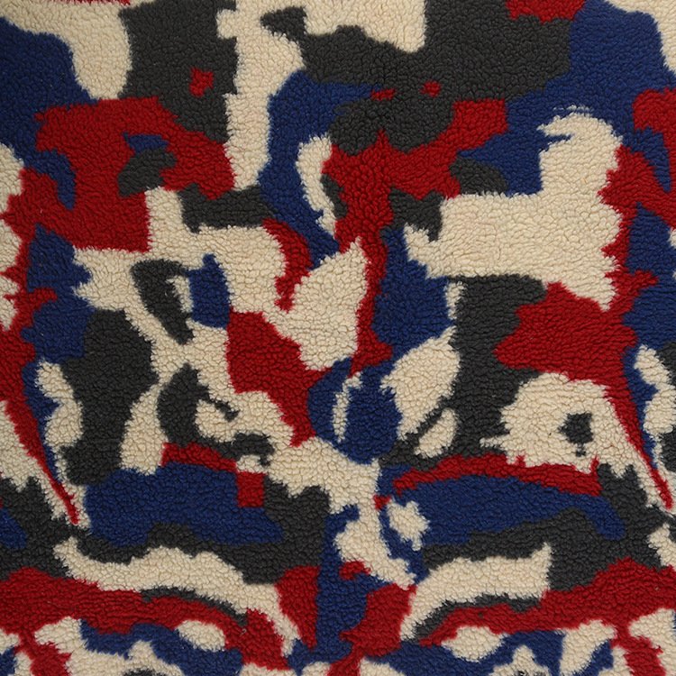 Custom design 100% polyester 550gsm printed thicken camouflage plaid jacquard lamb sherpa fleece fabric for autumn winter