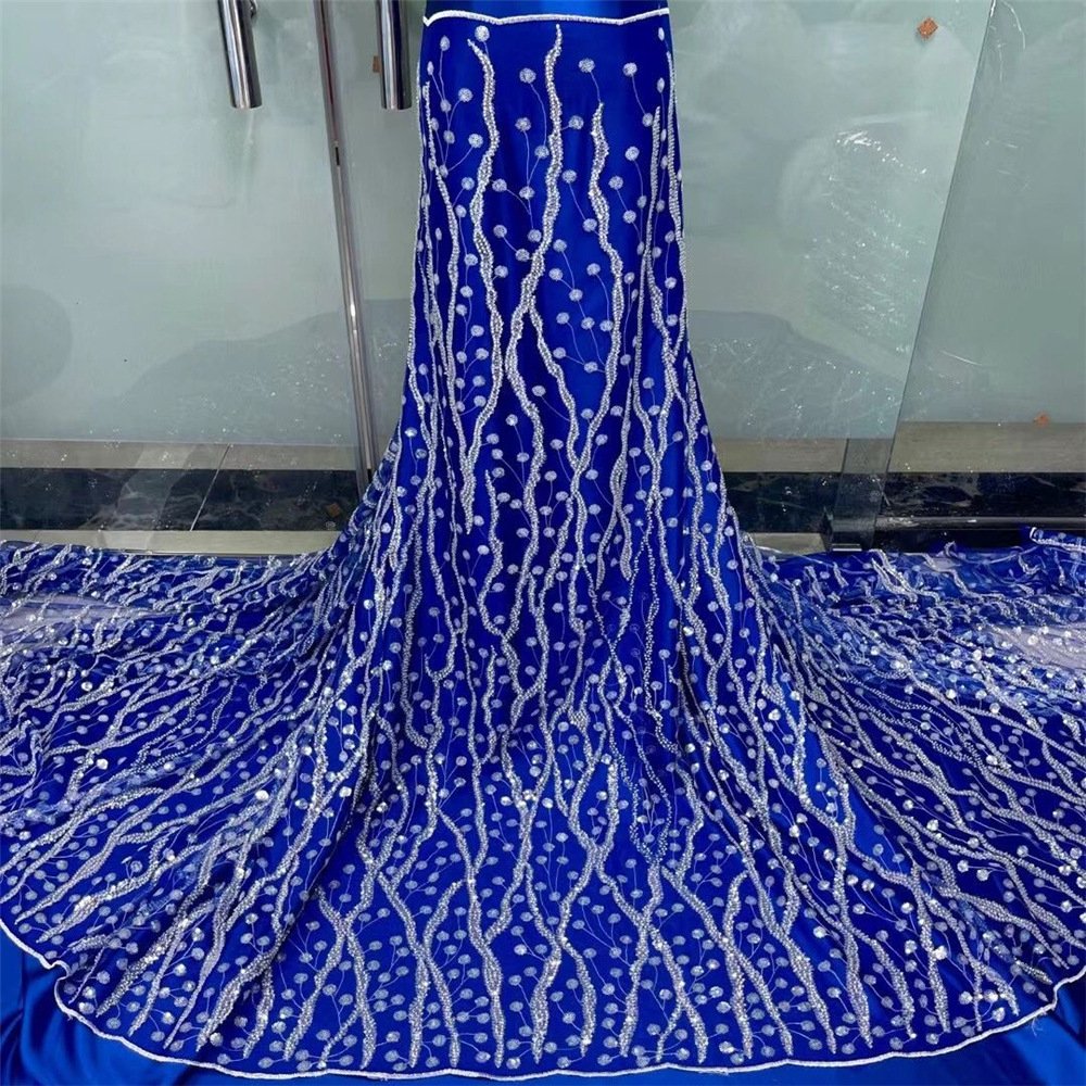 New Design Heavy Beaded Lace Fabric Women Pearls Sequins Fabric 3D Beaded Embroidery Tulle Luxury African Bridal Lace Fabric