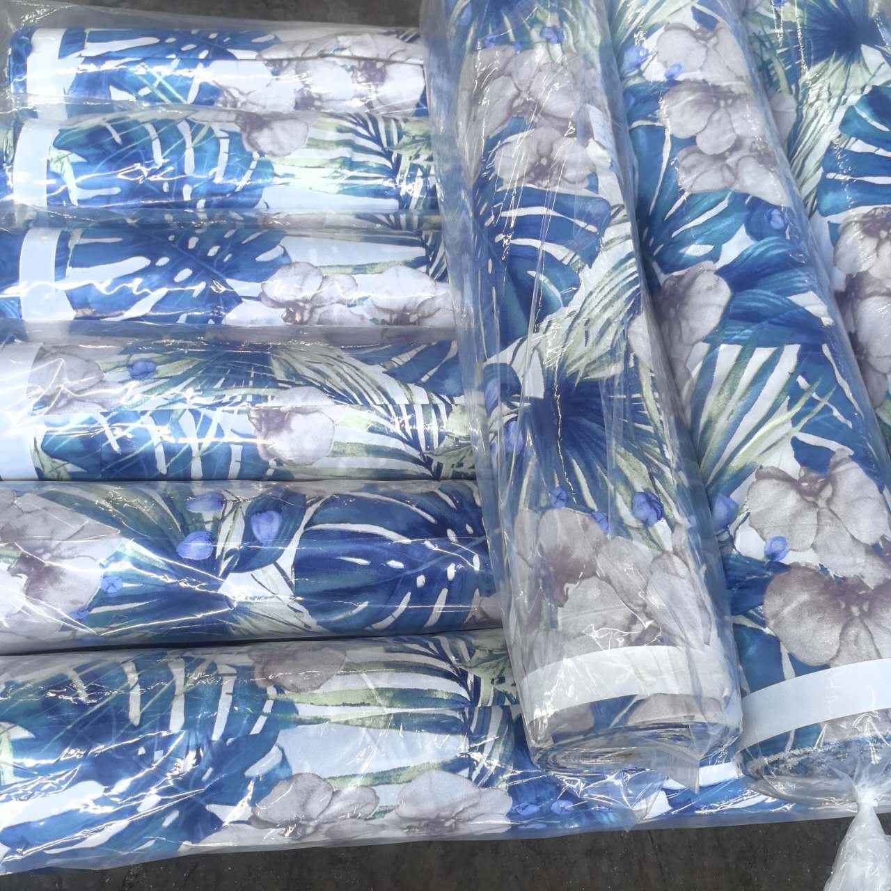 Golden supplier wholesale new arrival reasonable price peach skin fabric 100polyester fabric roll