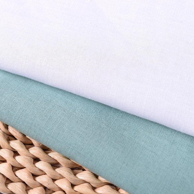 2022 Hot Sell Products 55% Ramie 45% Cotton Light Weight Woven Solid Color Ramie Cotton Fabric For Summer Loose Shirting Blouse