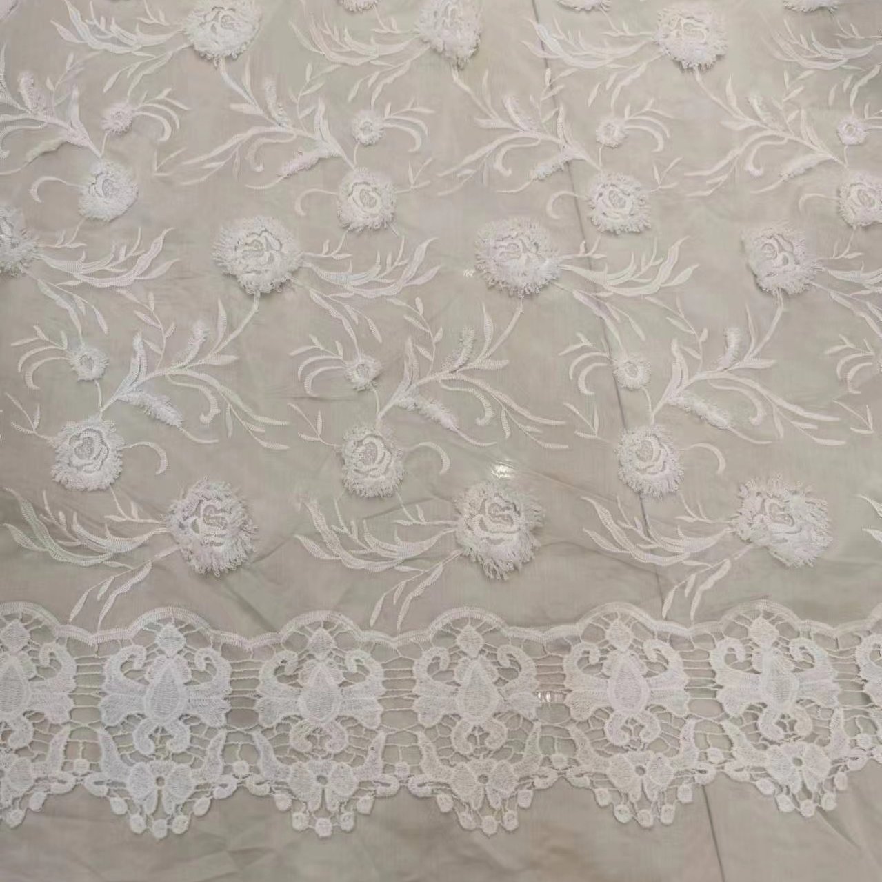 Wholesale Embroidered fabric 100% Cotton White Embroidery Fabric High Quality For Garment