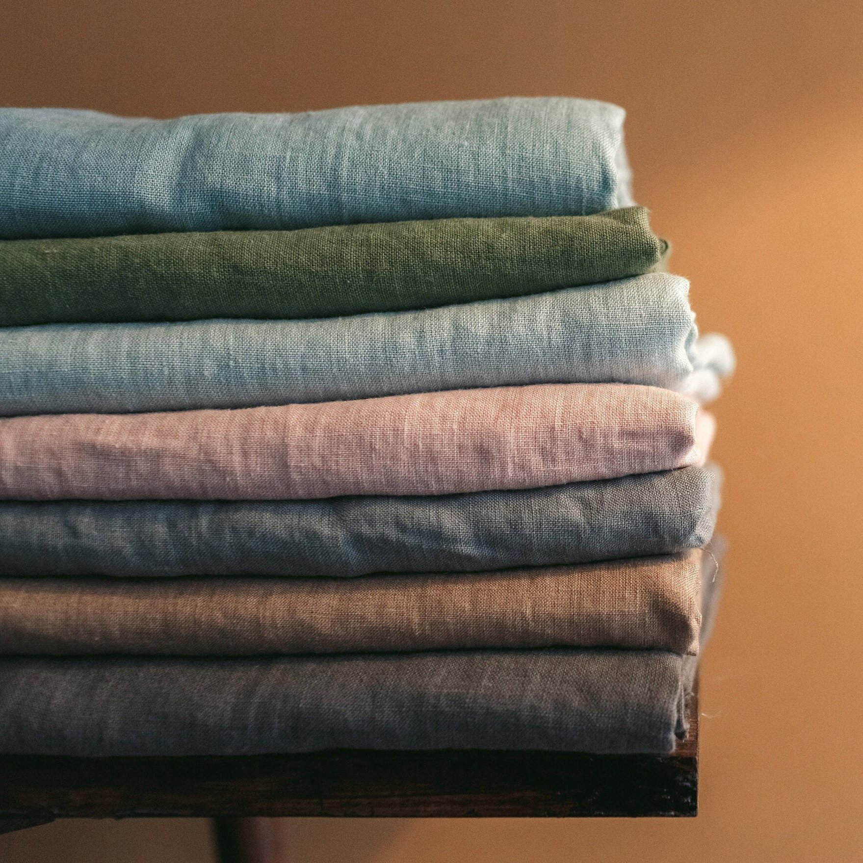 High quality factory Golden supplier eco-friendly flax pure wholesale 100% linen fabric