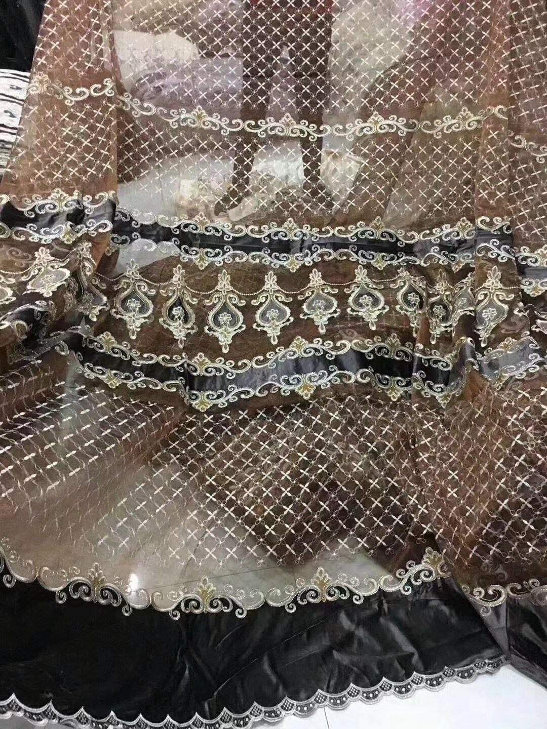 100% Polyester Luxury Design White Sheer Curtain Fabric with Velvet Embroidery Lace Woven Technics Factory Supply Living Room