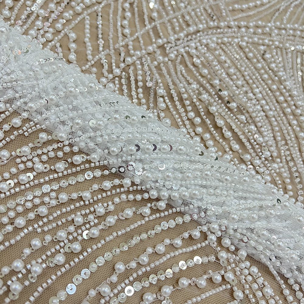 french embroidery Wedding Dress Bridal Crystal Sequins Fabric African women 3D Heavy Beaded Lace Tulle Bridal White Lace Fabric
