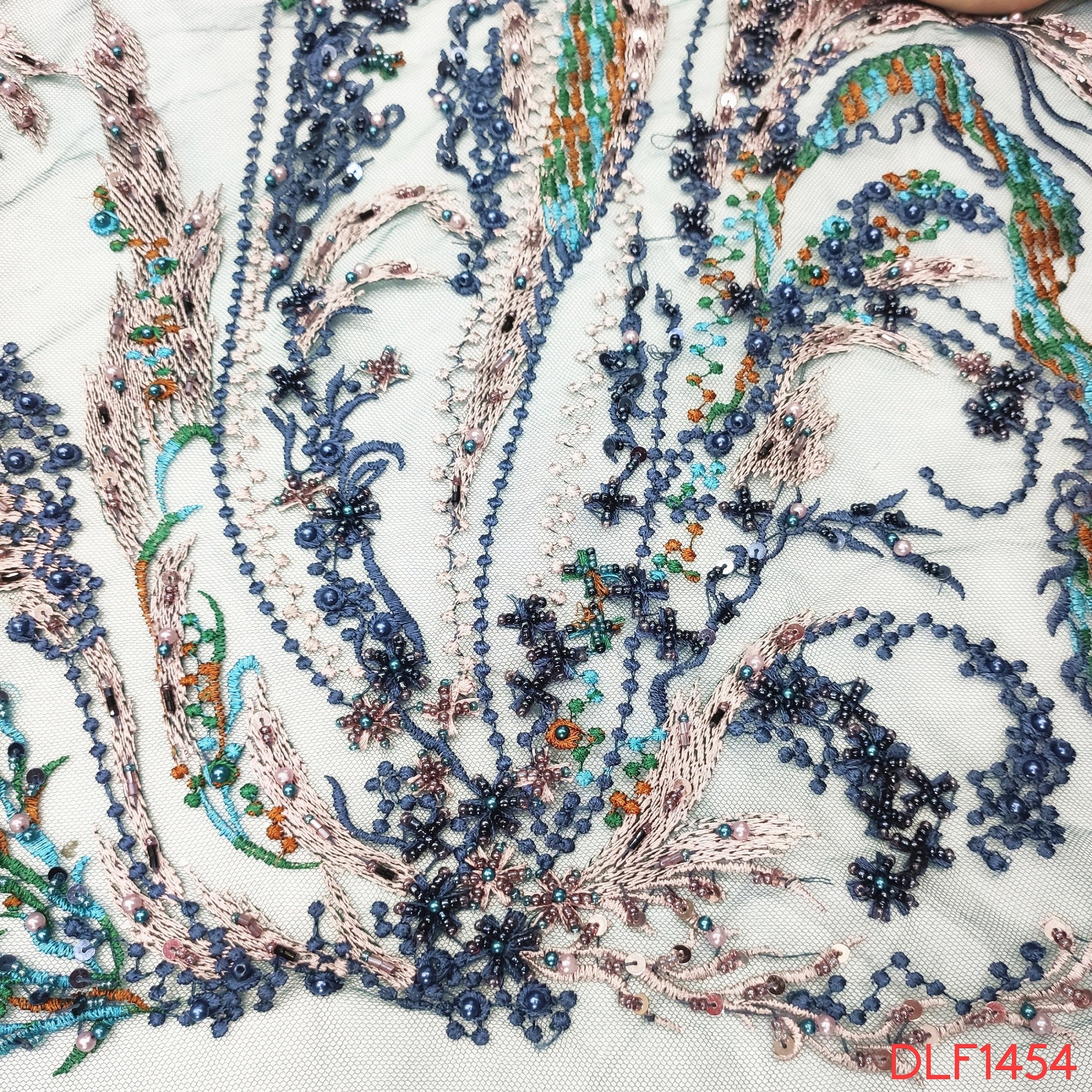 Tela de encaje con cuentas high quality luxury beaded sequin with pearls embroidery tulle lace fabric for dresses