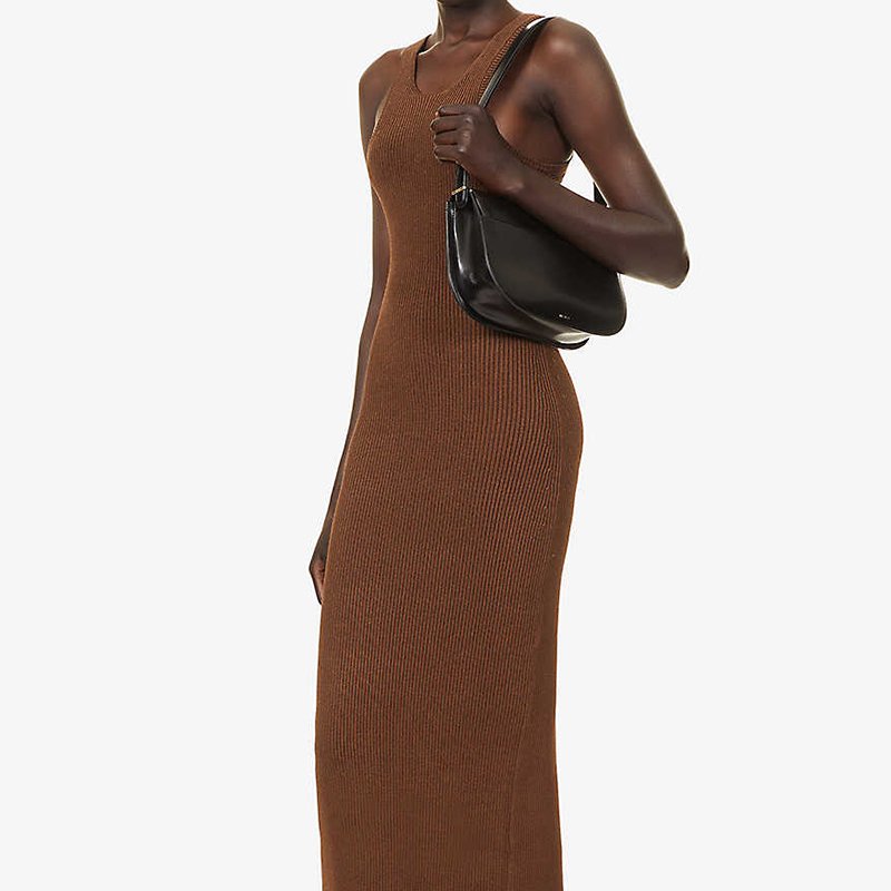 2022 AW Season For Women Ribbed slim-fit knitted midi dress
