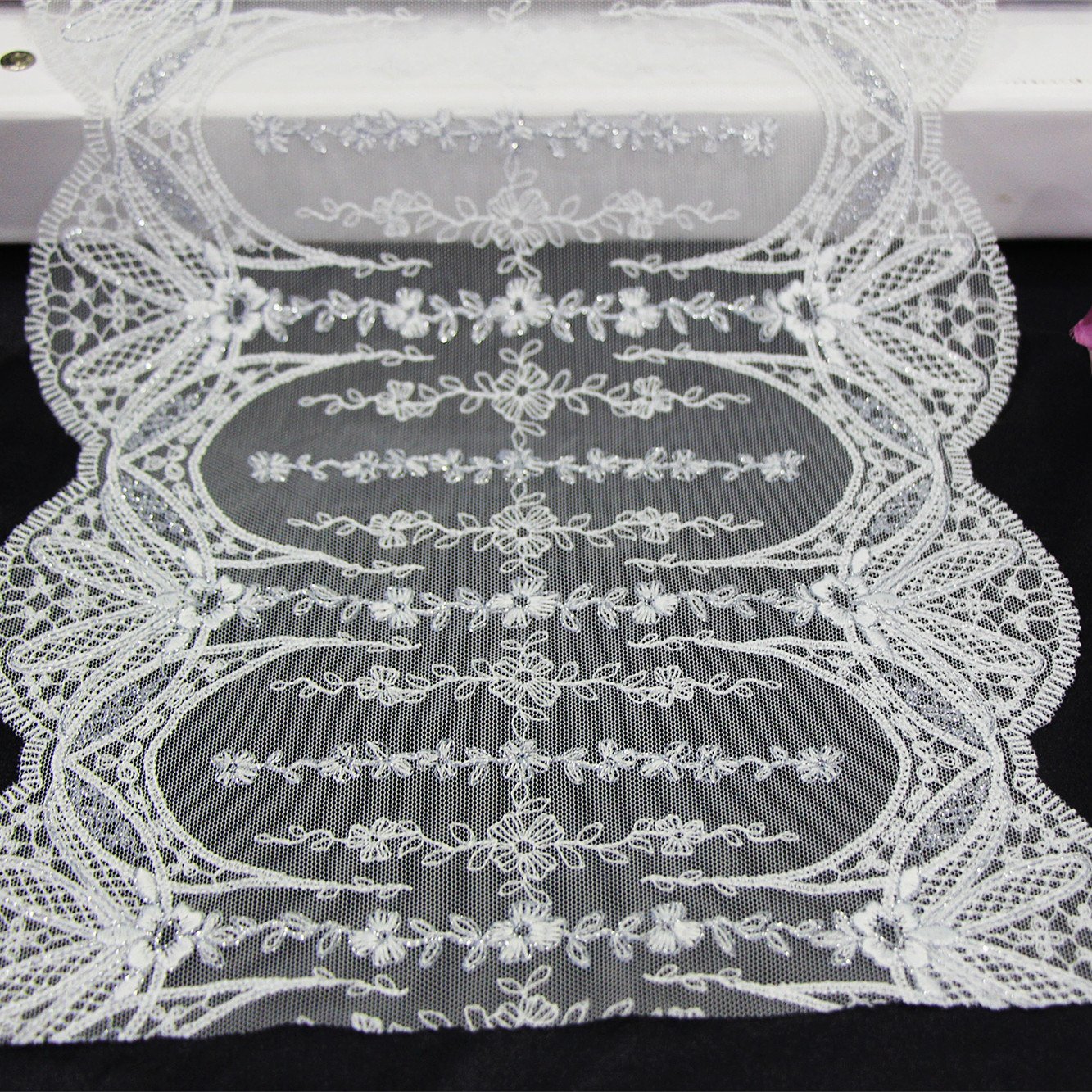 New Style Tulle Embroidered Lace Trim Flower Paint Fabric Embroidery Lace Voile Lace For Women Dress Lingerie