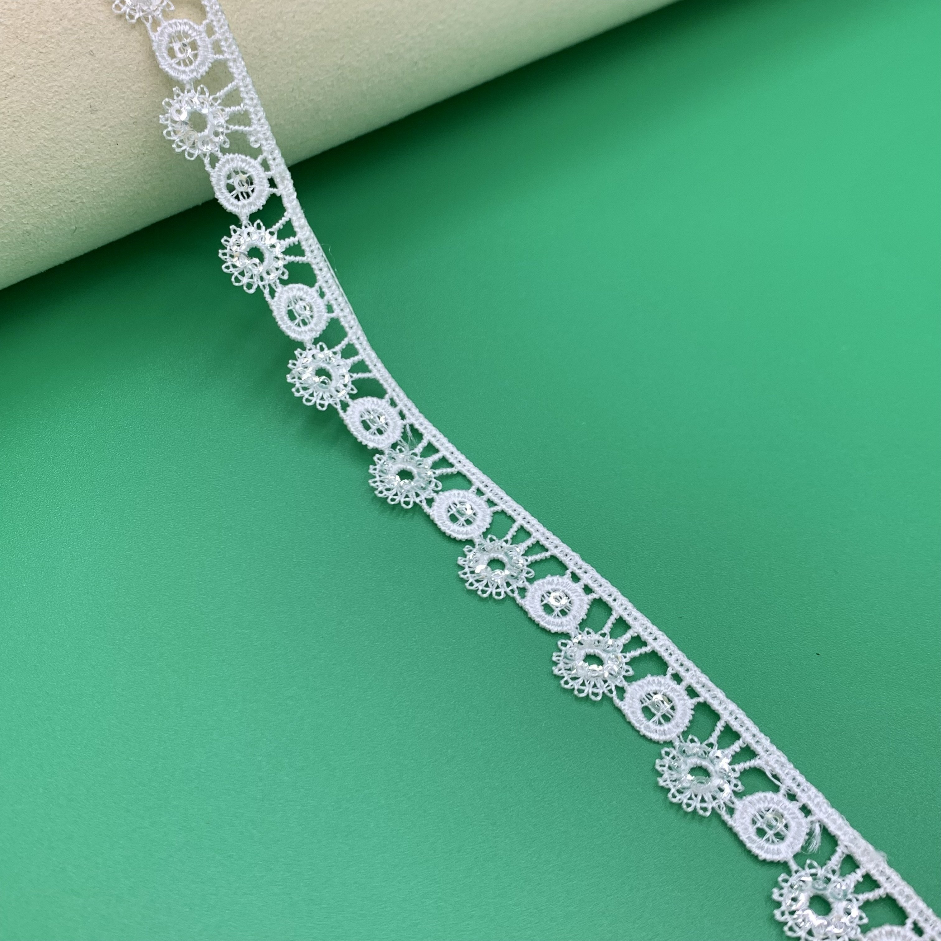 2023 New Arrival Low Price Multi Color Sequin Fabric Embroidery Cheap White Lace Fabric Trim For Wedding